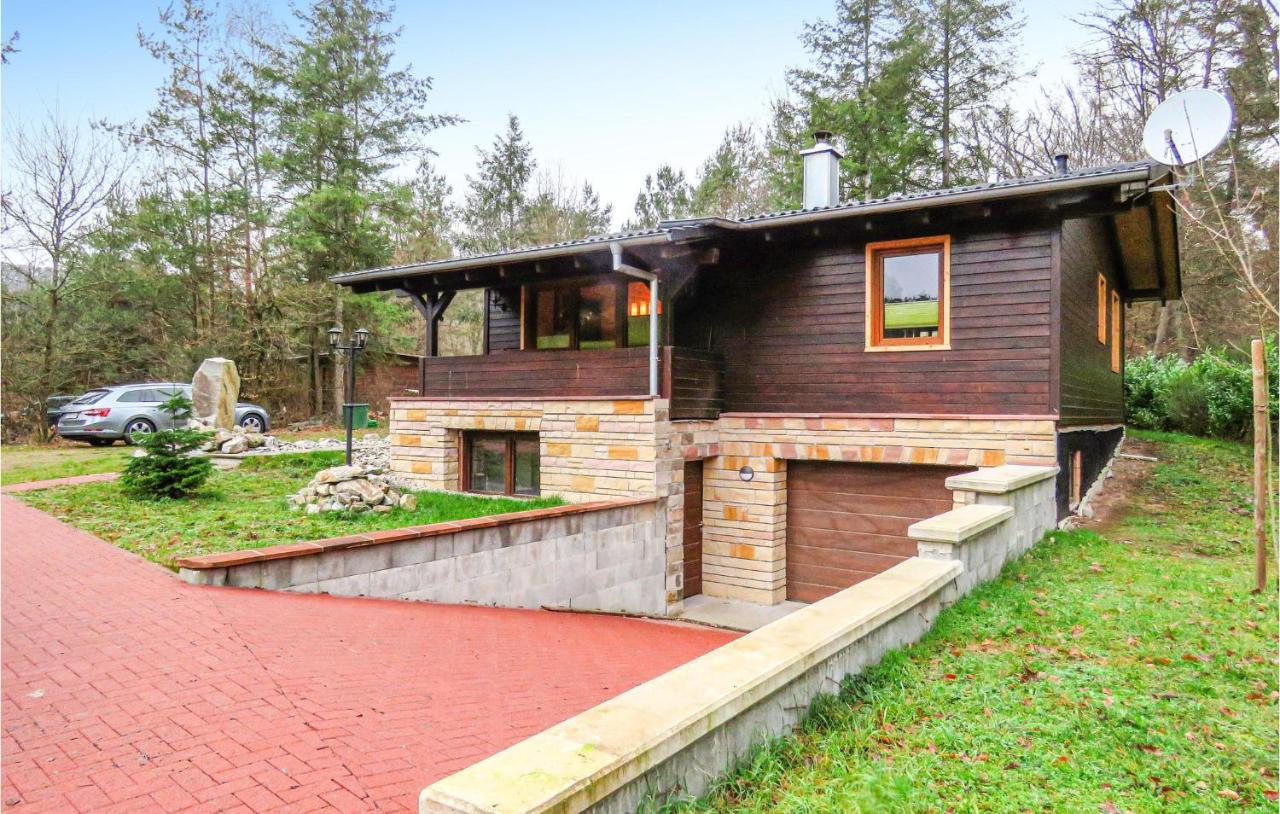 Cozy Home In Merzalben With Kitchen Экстерьер фото